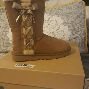 Brand New Pala Uggs